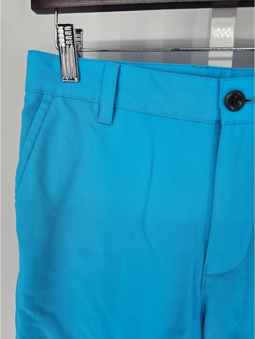 Izod Golf Mens Sz 30 Flat Front Athletic Golf Shorts Bright Blue